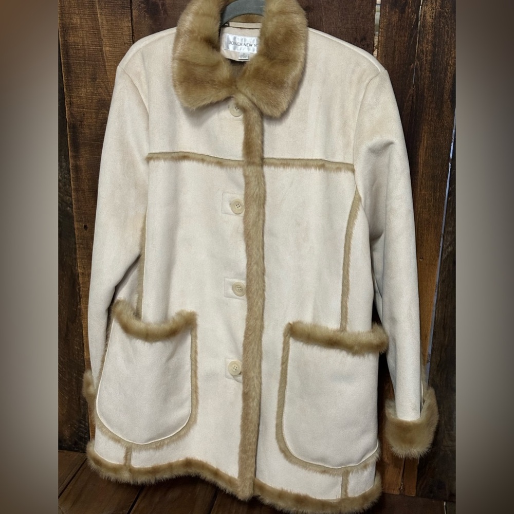Jones New York Faux Suede and Fur Jacket. Thick and warm. Size M
